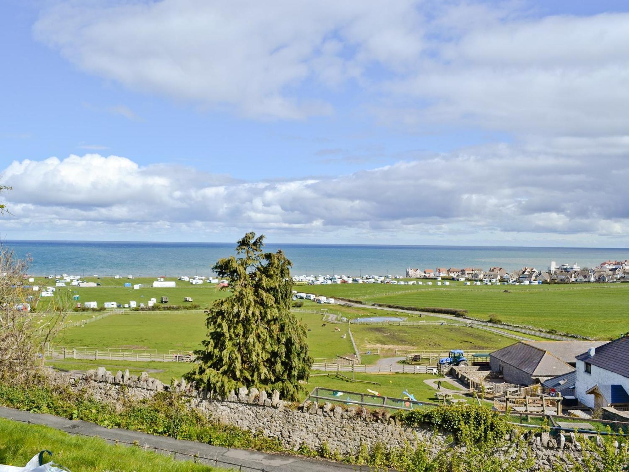 Granary Cottage Penrhyn Bay Eksteriør bilde